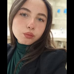 Esma Nur Yılmaz profil görseli