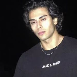 azori . profil görseli