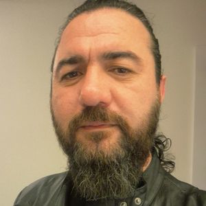 Hilmi Arıöz profil görseli